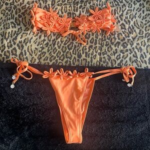 NWT Nasty Gal Swimsuit size 4